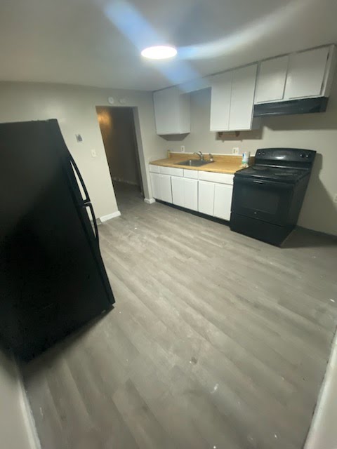 300-302 North Bromley Avenue - 1